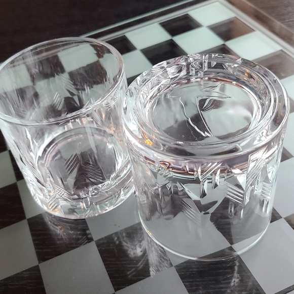 Whiskey glasses for sale 2 total - Picture 5 of 7